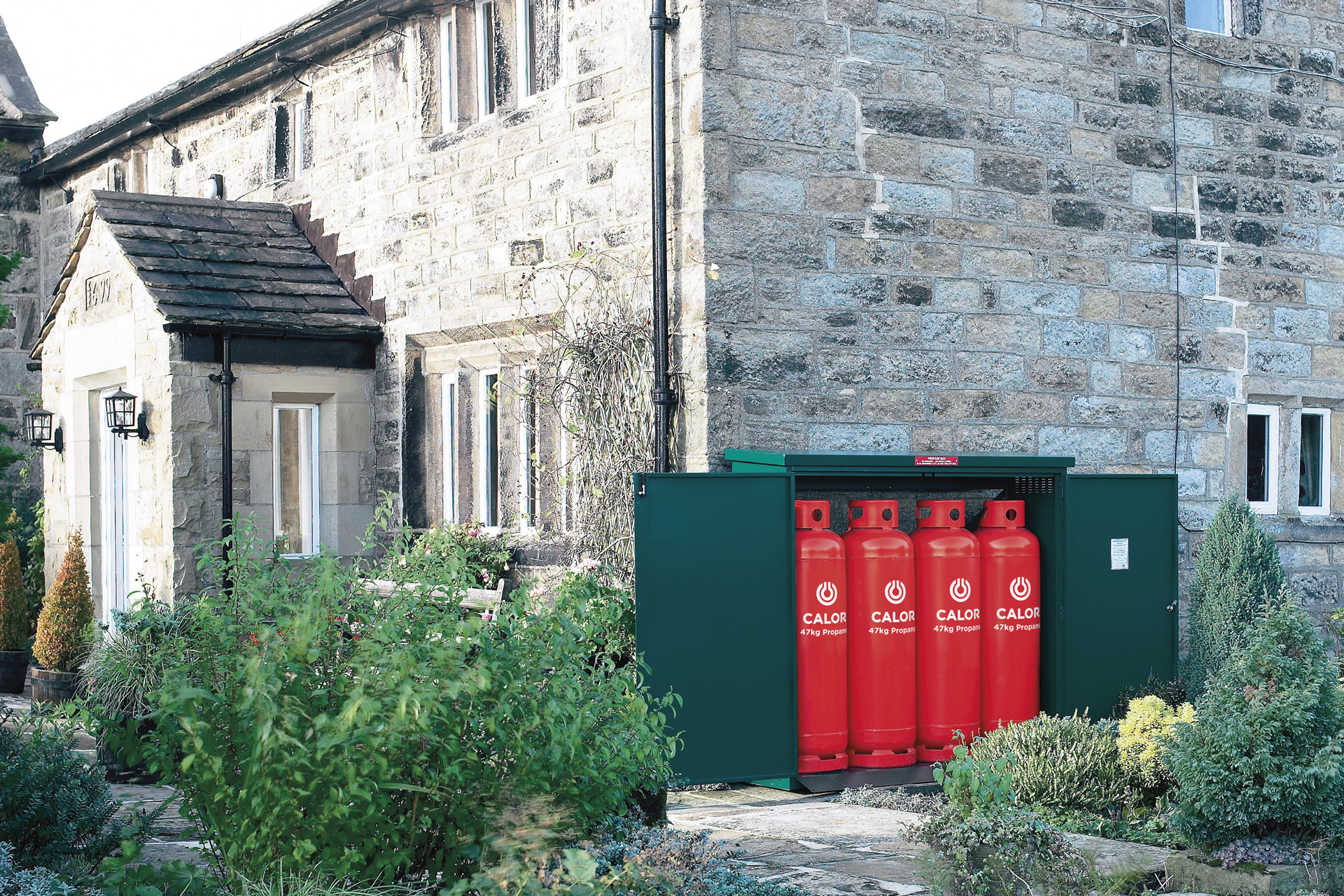 Lpg Gas Bottles Storage Storing Gas Cylinders At Home Calor